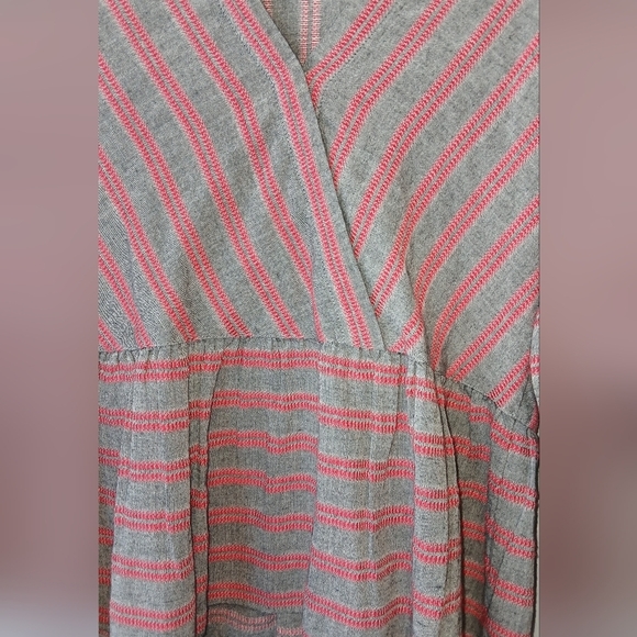 Madewell Peplum Bubble 3/4 Sleeve Crossover Top Size XS Red Gray - Picture 4 of 7